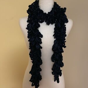 Elegant Blue Ruffled Scarf